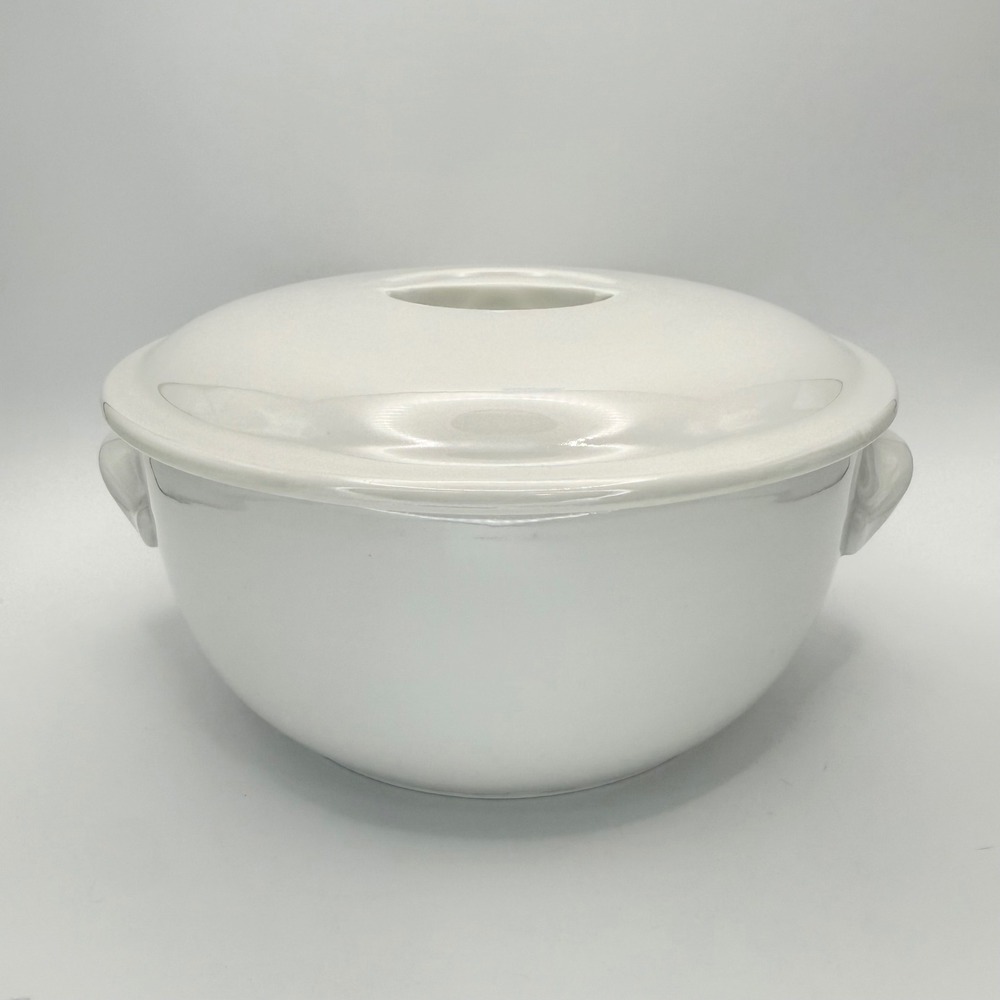 Pillivuyt France White Porcelain 32oz Covered Tureen Casserole Dish Lid Baker